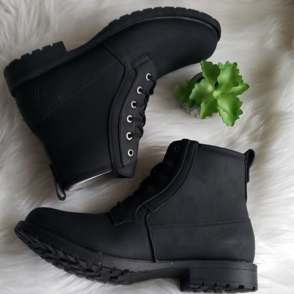 Nautica Men's Rivington Waterproof Black Boots - Picture 1 of 7